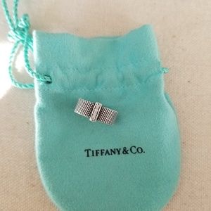 Tiffany and Co. Somerset diamond ring